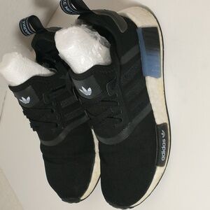 Adidas NMD R1 PrimeBlue,‎ Size 6, Black White And Blue